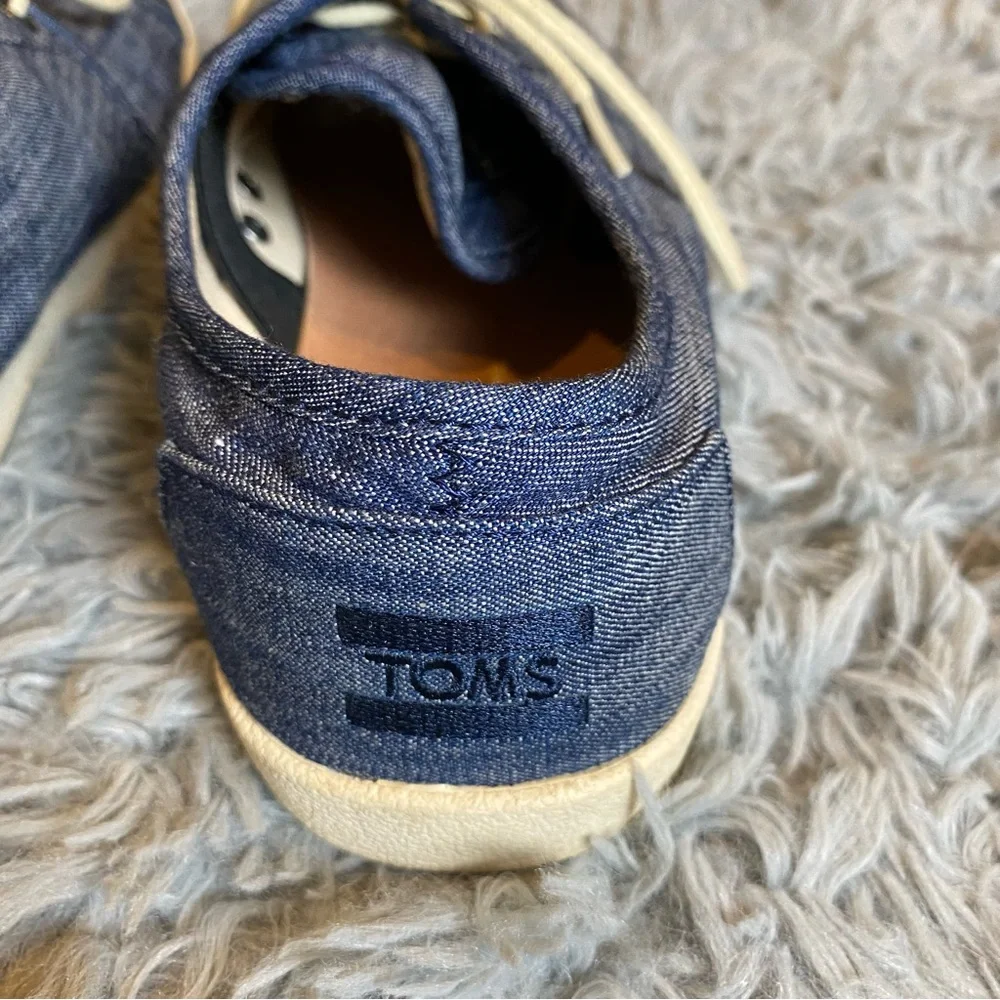 Toms Shoes Paseo Casual Sneakers Blue Canvas‎ Chambray Lace Up Women’s Size 8